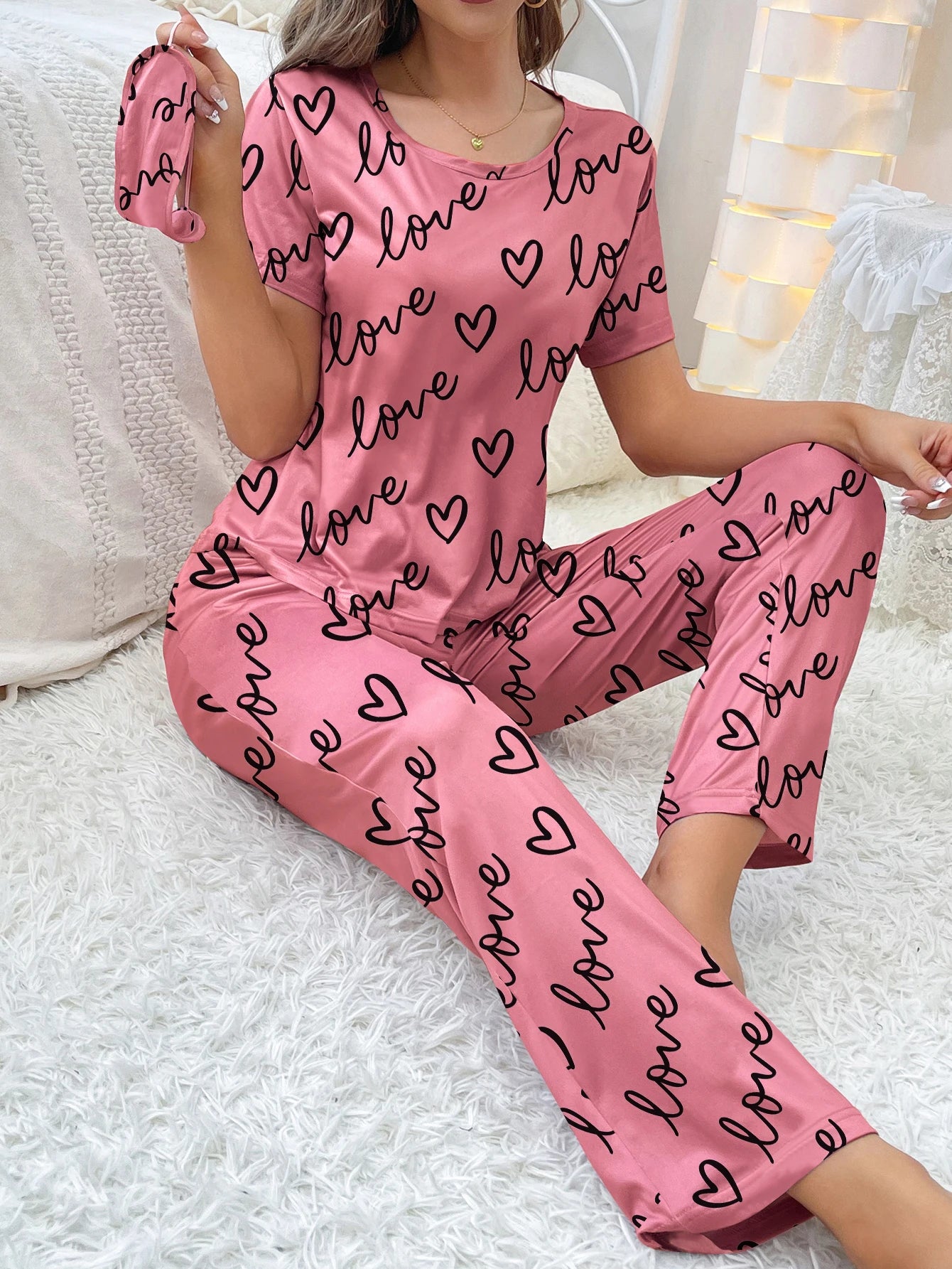 short sleeve  pajamas casual and comfortable